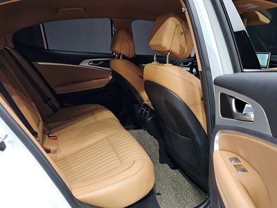 2021 Genesis THE NEW G70 缩略图 11
