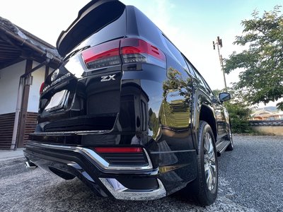 2025 Toyota LAND CRUISER 300 — миниатюра 13