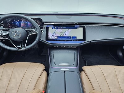 MERCEDES-BENZ E-CLASS - 4