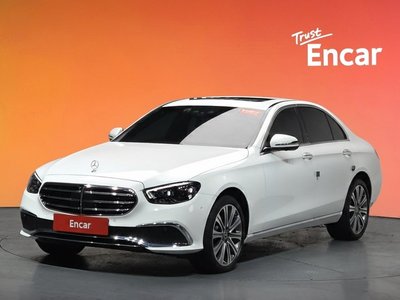 MERCEDES-BENZ E-CLASS - 1