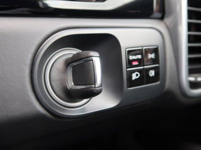 صورة 10 لـ 2021 Porsche CAYENNE