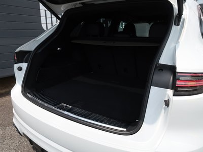 صورة مصغرة 13 لـ 2021 Porsche CAYENNE