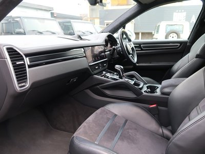 صورة مصغرة 11 لـ 2021 Porsche CAYENNE