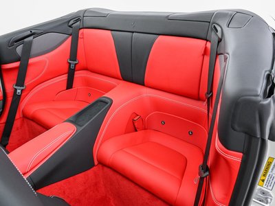 FERRARI PORTOFINO M - 4