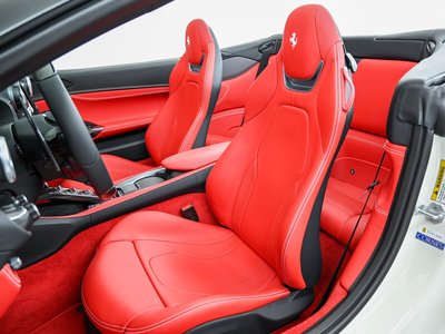 FERRARI PORTOFINO M - 3