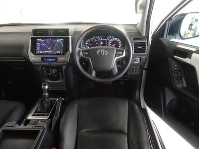 TOYOTA LAND CRUISER PRADO - 5