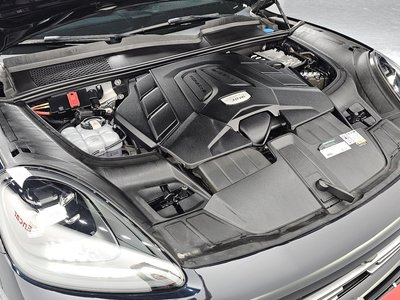 PORSCHE CAYENNE - 7