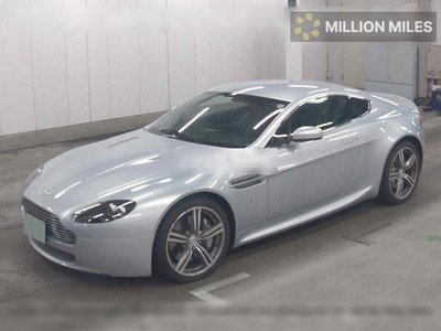 ASTON MARTIN V8 VANTAGE - 4