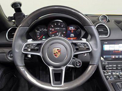 2022 Porsche 718 thumbnail 17