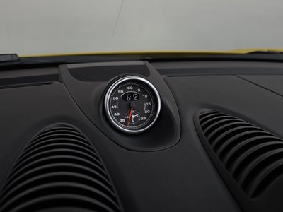 2022 Porsche 718 thumbnail 27