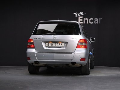 MERCEDES-BENZ GLK - 3