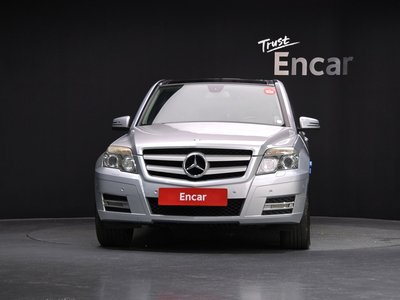 MERCEDES-BENZ GLK - 2