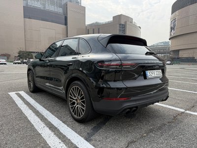 PORSCHE CAYENNE - 3