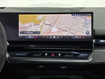 2025 BMW 5 SERIES 缩略图 20