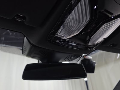 2022 BMW 5 SERIES — миниатюра 26