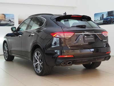 2023 Maserati LEVANTE thumbnail 39