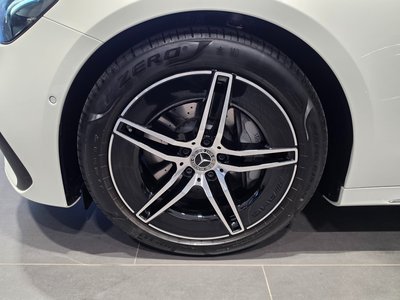 MERCEDES-BENZ E-CLASS - 6