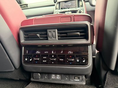 2024 Lexus LX 缩略图 70