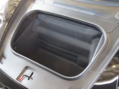 PORSCHE 911 - 9