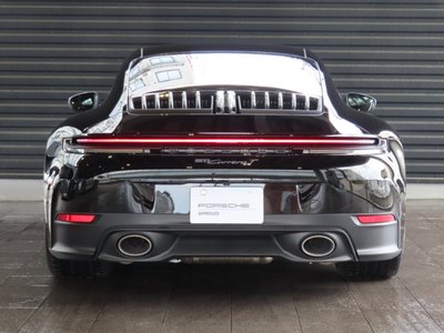 PORSCHE 911 - 8