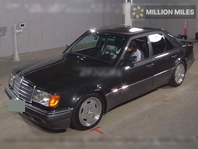 MERCEDES-BENZ E-CLASS - 4