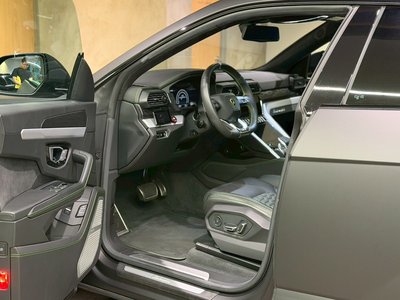صورة مصغرة 19 لـ 2020 Lamborghini URUS