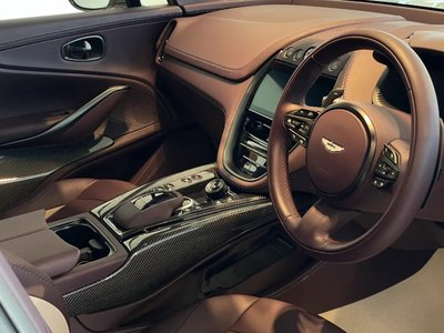 صورة 4 لـ 2026 Aston Martin DBX