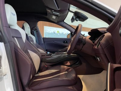 صورة 5 لـ 2026 Aston Martin DBX