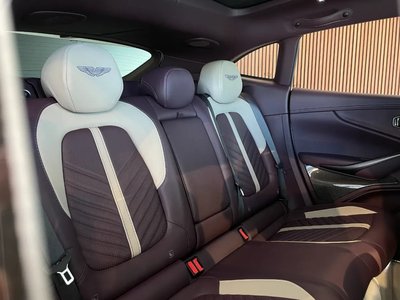صورة 6 لـ 2026 Aston Martin DBX