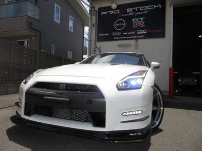 صورة 1 لـ 2014 Nissan GT-R