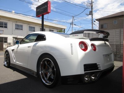 صورة 3 لـ 2014 Nissan GT-R