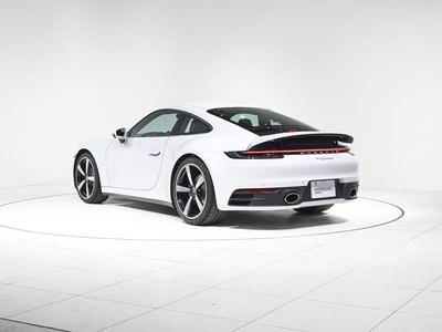 PORSCHE 911 - 8