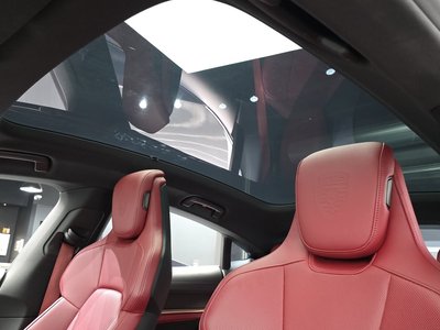 صورة مصغرة 22 لـ 2022 Porsche TAYCAN