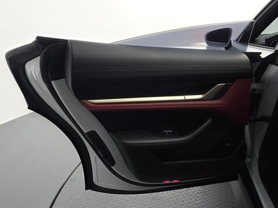 صورة مصغرة 15 لـ 2022 Porsche TAYCAN