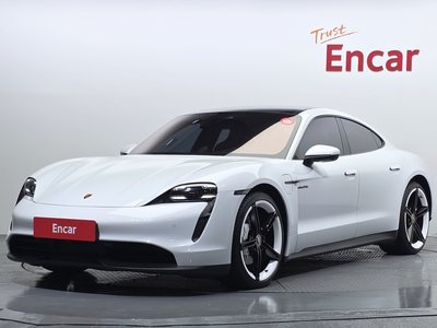2022 Porsche TAYCAN 照片 1
