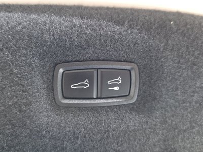 صورة مصغرة 32 لـ 2022 Porsche TAYCAN