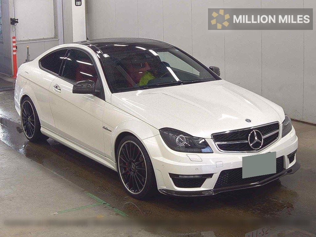 MERCEDES-BENZ C-CLASS - View 1