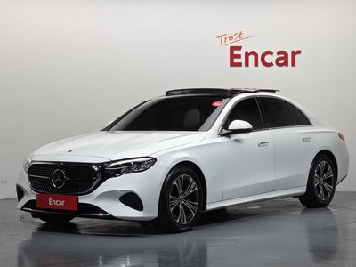 MERCEDES-BENZ E-CLASS - 1