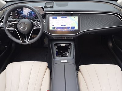 MERCEDES-BENZ E-CLASS - 5
