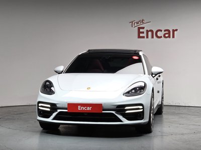 PORSCHE PANAMERA - 2