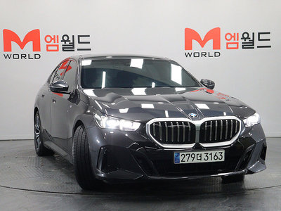 BMW 5 SERIES - 4