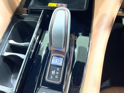 صورة مصغرة 64 لـ 2024 Toyota VELLFIRE