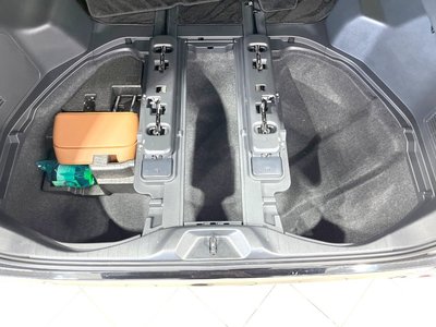 صورة مصغرة 33 لـ 2024 Toyota VELLFIRE