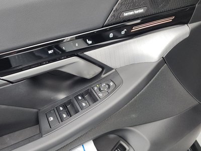 صورة مصغرة 39 لـ 2024 BMW 5 SERIES