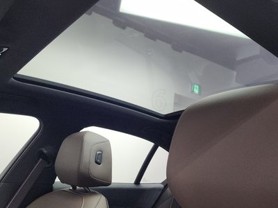 صورة مصغرة 24 لـ 2024 BMW 5 SERIES