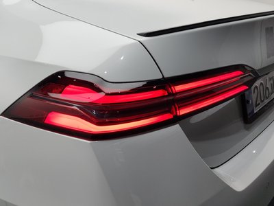 BMW 5 SERIES - 10