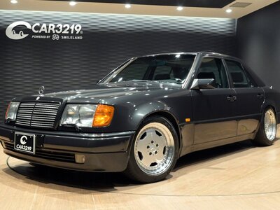 MERCEDES-BENZ E-CLASS AMG