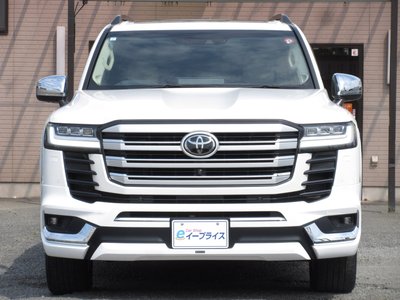 2023 Toyota LAND CRUISER 300 — фото 4
