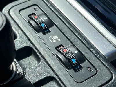 TOYOTA LAND CRUISER PRADO - 7