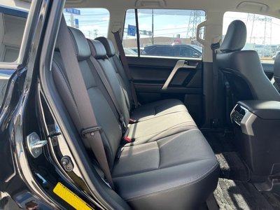 TOYOTA LAND CRUISER PRADO - 9